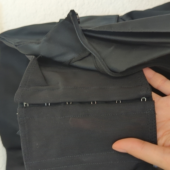 Theory Corset Strapless Tieback Satin Mini Dress Black Sz 4 minimal cocktail - Picture 10 of 14